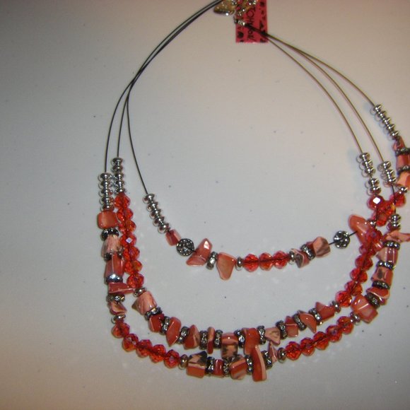 Betsey Johnson Fashion Jewelry Beaded Necklace & Earring 2 Piece Set NEW - Picture 7 of 8